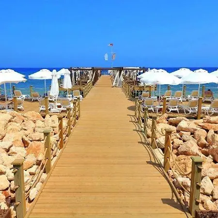 Concorde Luxury Resort & Casino & Convention & Spa 5*