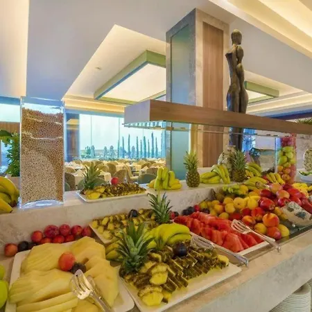 Concorde Luxury Resort & Casino & Convention & Spa Отель